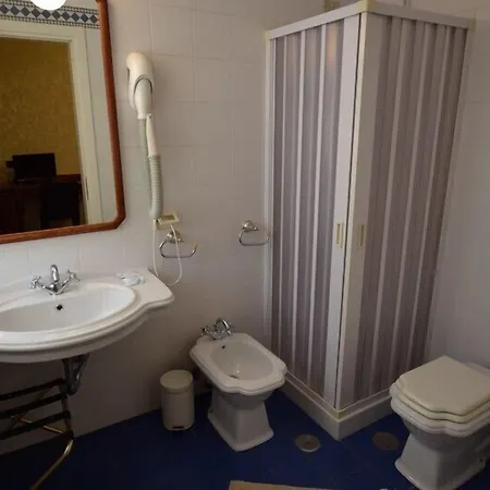 Residenza Duse מלון 3*