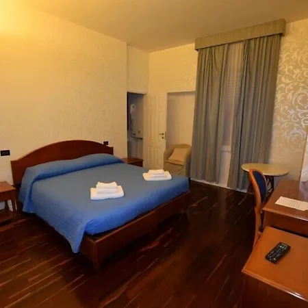 מלון Residenza Duse 3*