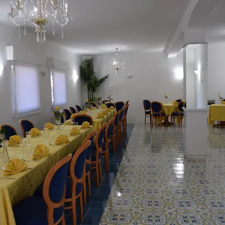 מלון Residenza Duse 3*